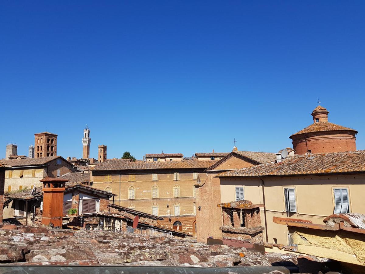 Un Terrazzo Sulla Magia Lejlighed Siena Eksteriør billede