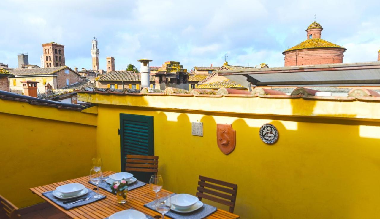 Un Terrazzo Sulla Magia Lejlighed Siena Eksteriør billede